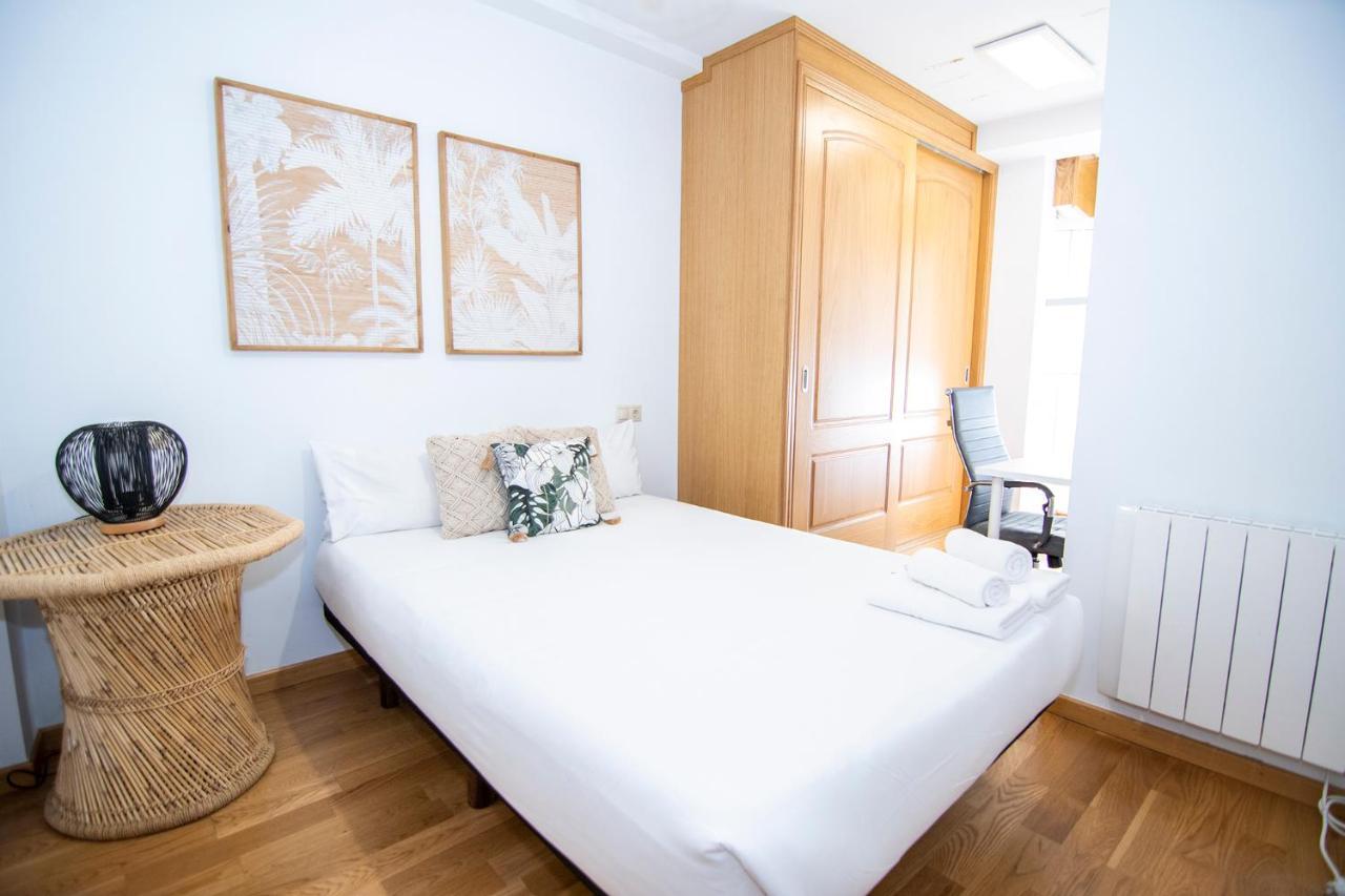 Bright Entire Apartment- Gp 1A Santiago de Compostella Buitenkant foto