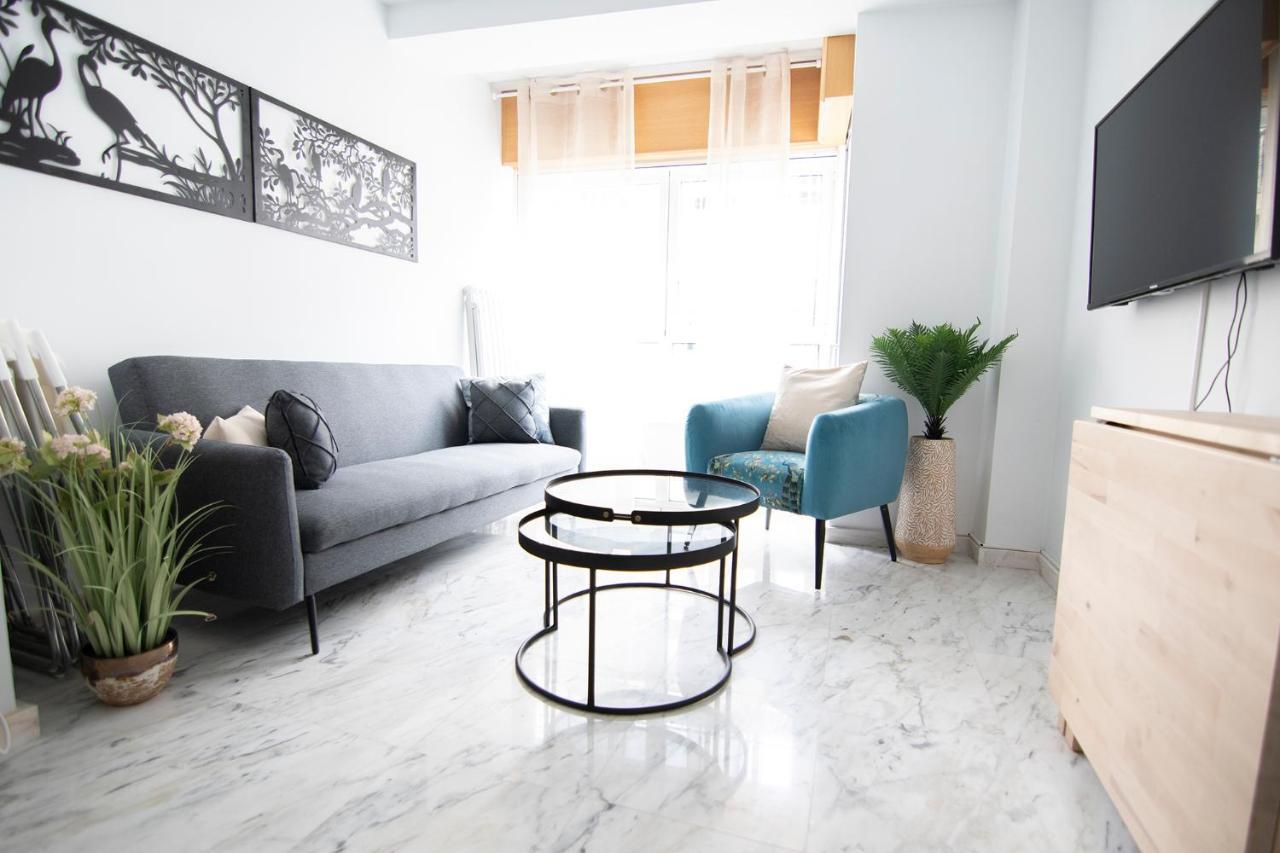 Bright Entire Apartment- Gp 1A Santiago de Compostella Buitenkant foto